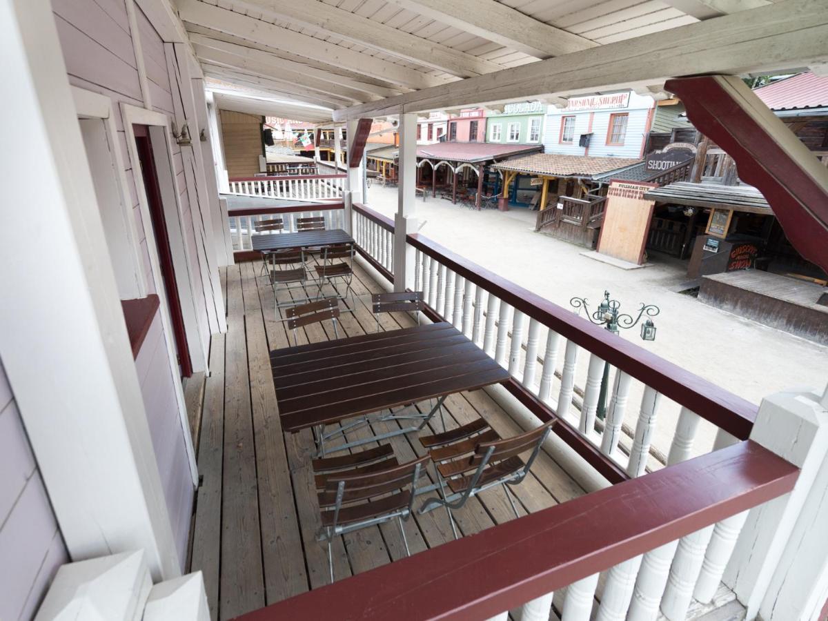 Pullman City Westernstadt เอกิง ภายนอก รูปภาพ
