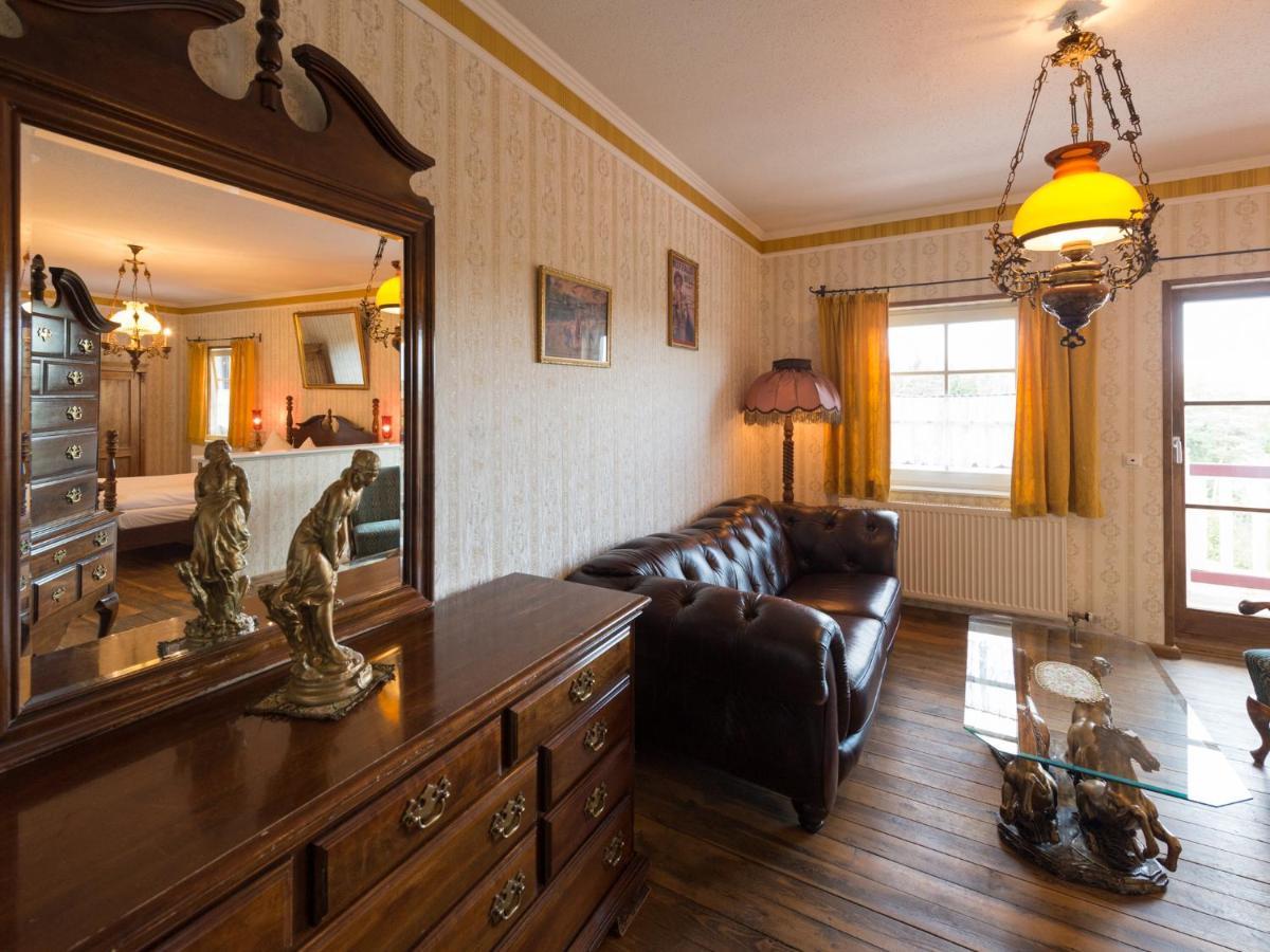 Pullman City Westernstadt เอกิง ภายนอก รูปภาพ