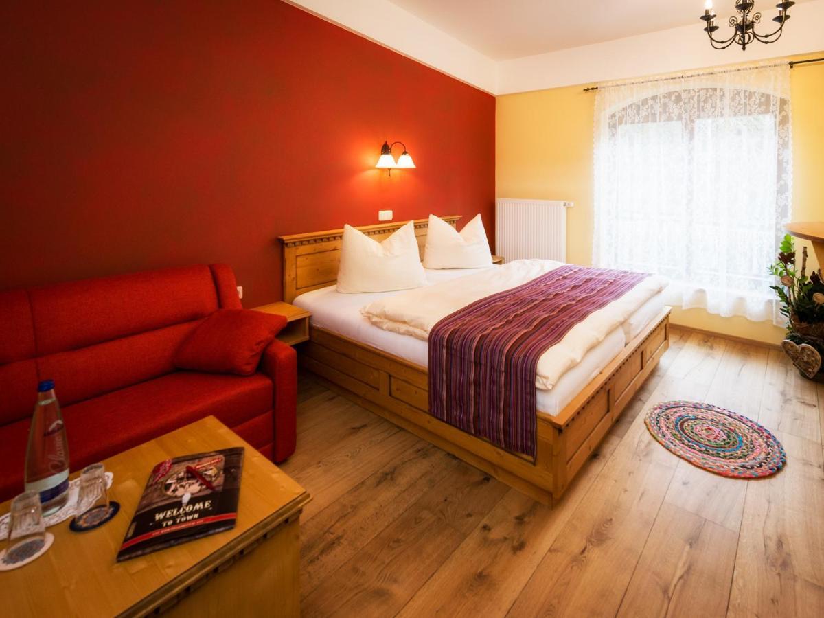 Pullman City Westernstadt เอกิง ภายนอก รูปภาพ
