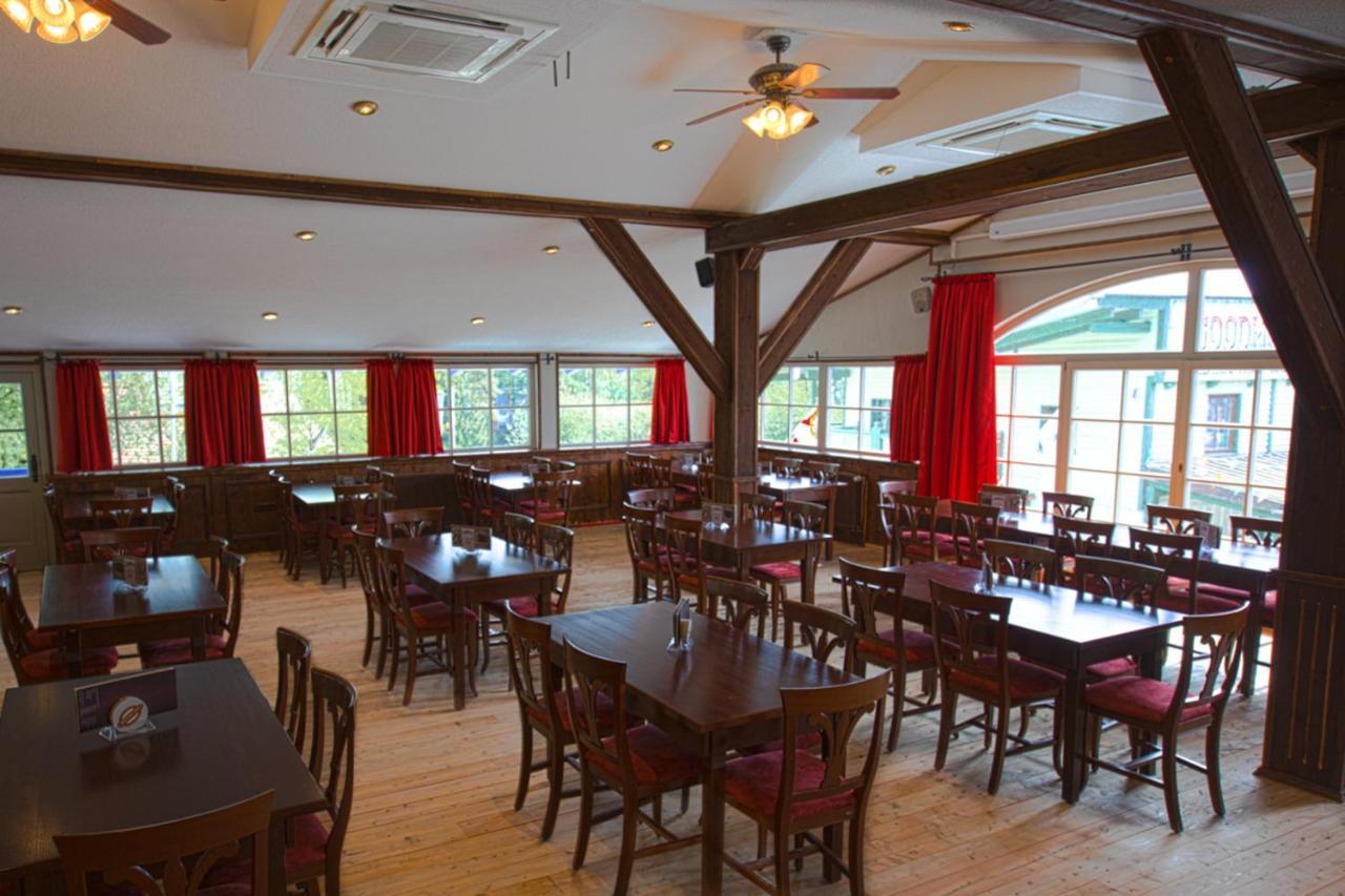 Pullman City Westernstadt เอกิง ภายนอก รูปภาพ