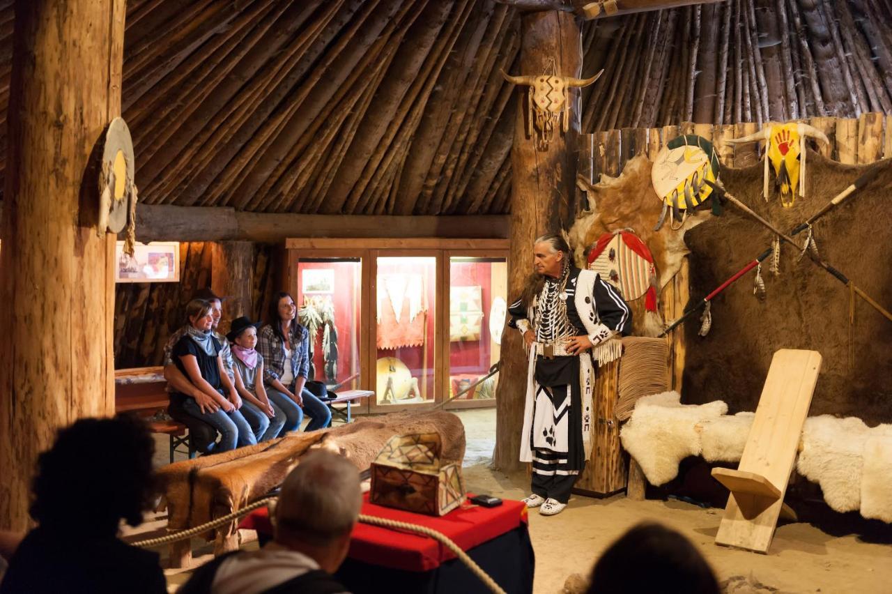 Pullman City Westernstadt เอกิง ภายนอก รูปภาพ